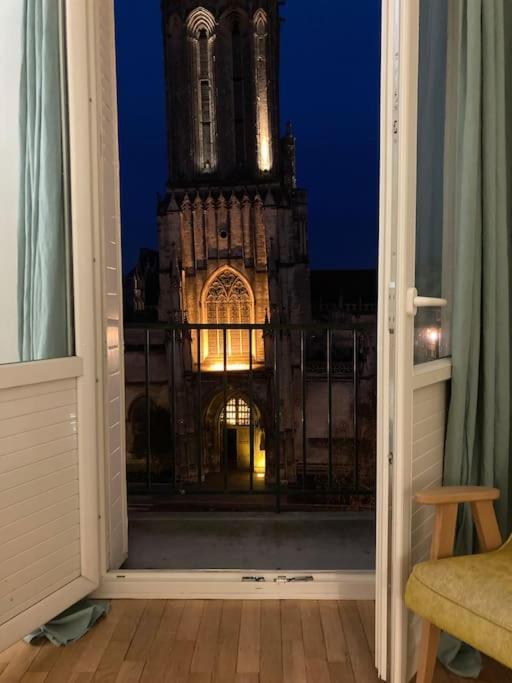 90m2 Lumineux, Centre, Vue Eglise Penchee