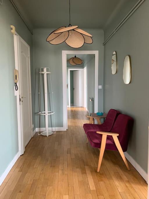 Appartement 90m2 Lumineux, Centre, Vue Eglise Penchee Caen